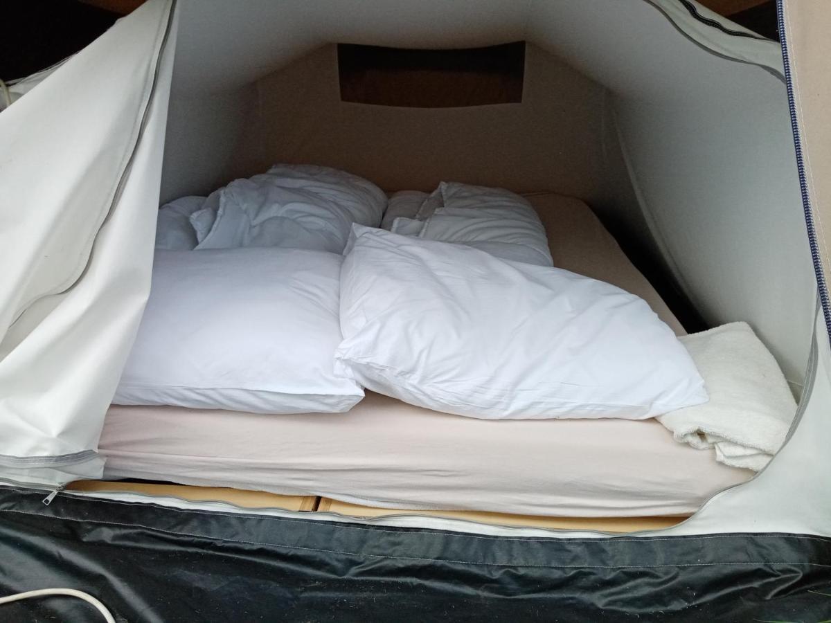 Hotel Basic 2P Tent Sotterum Kornwerd Exteriér fotografie